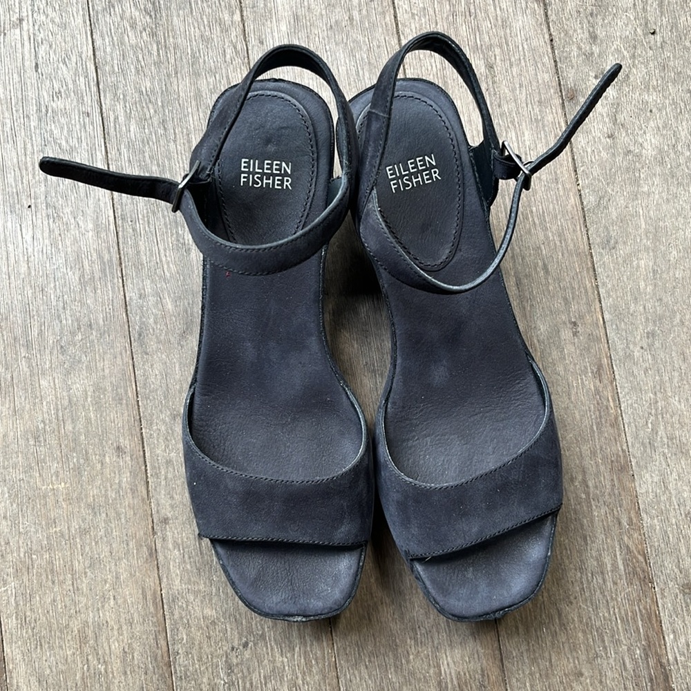 EILEEN FISHER PLATFORM SANDLES